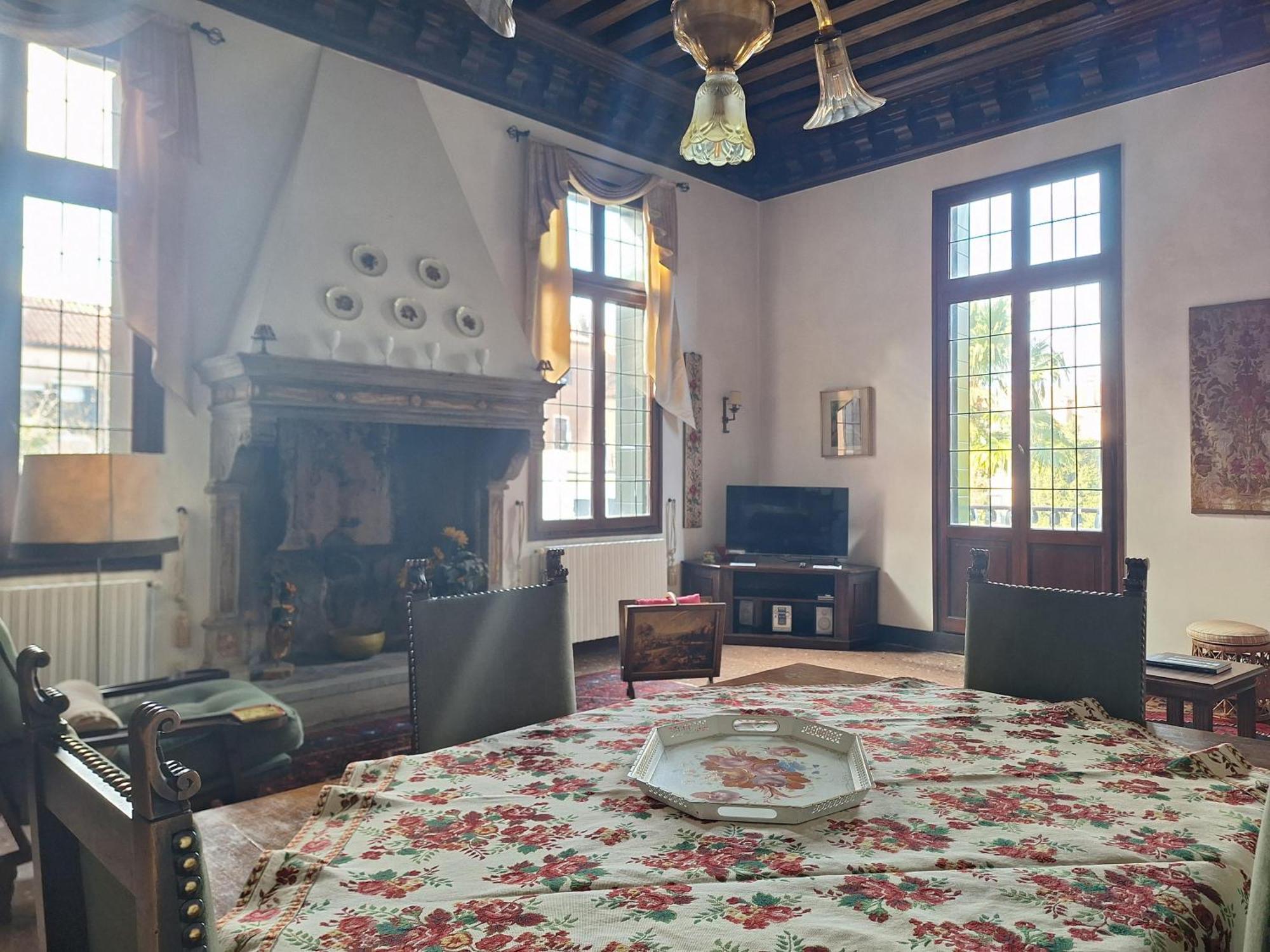 Appartamenti Inside Palazzo Foscarini Venice Ngoại thất bức ảnh