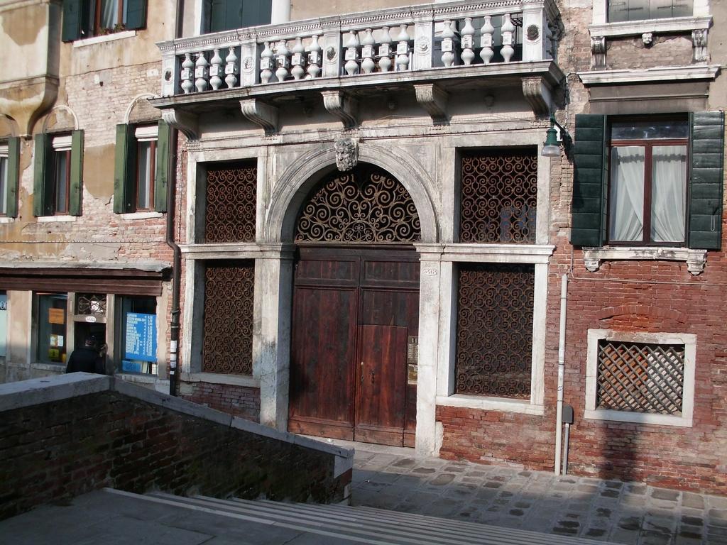 Appartamenti Inside Palazzo Foscarini Venice Ngoại thất bức ảnh