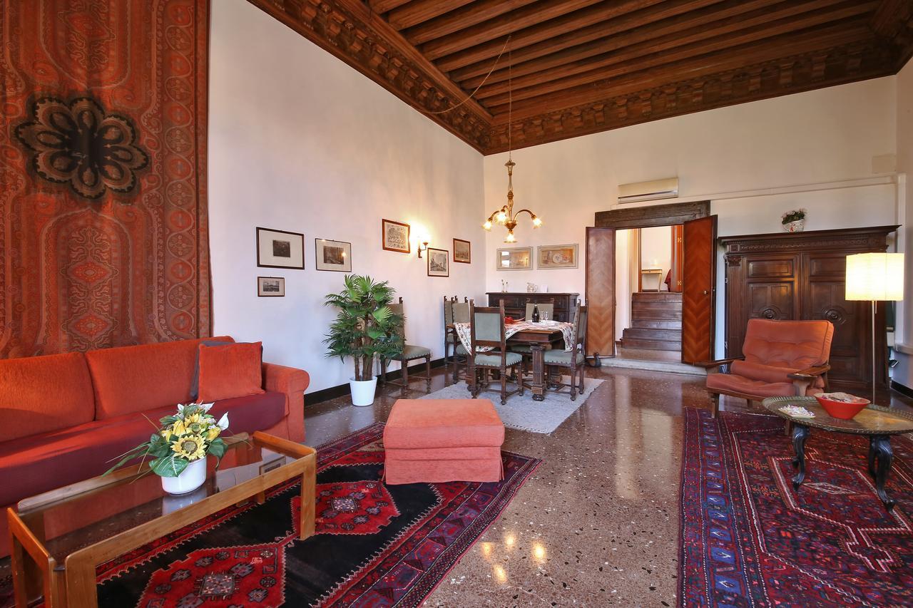 Appartamenti Inside Palazzo Foscarini Venice Ngoại thất bức ảnh
