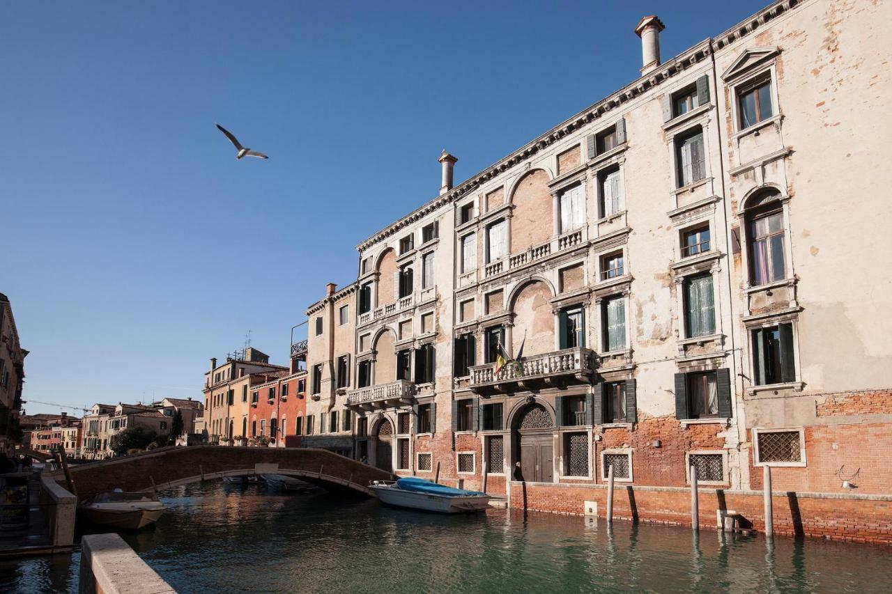 Appartamenti Inside Palazzo Foscarini Venice Ngoại thất bức ảnh